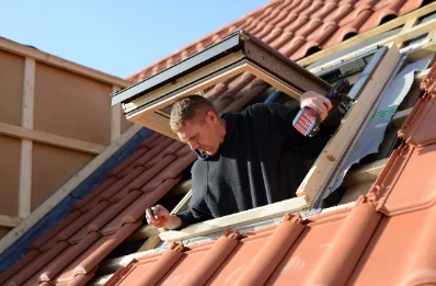 Pose de fenêtres de toit Velux à Éveux
